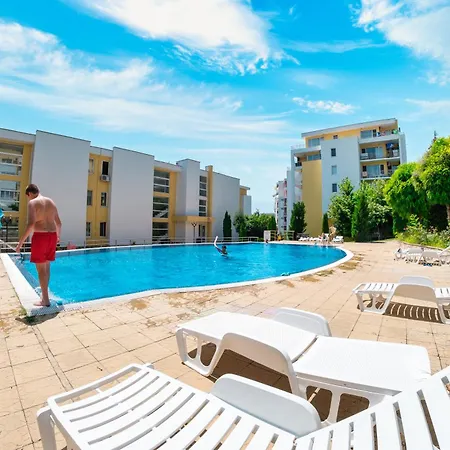 Imperial And Crown Noks Grand