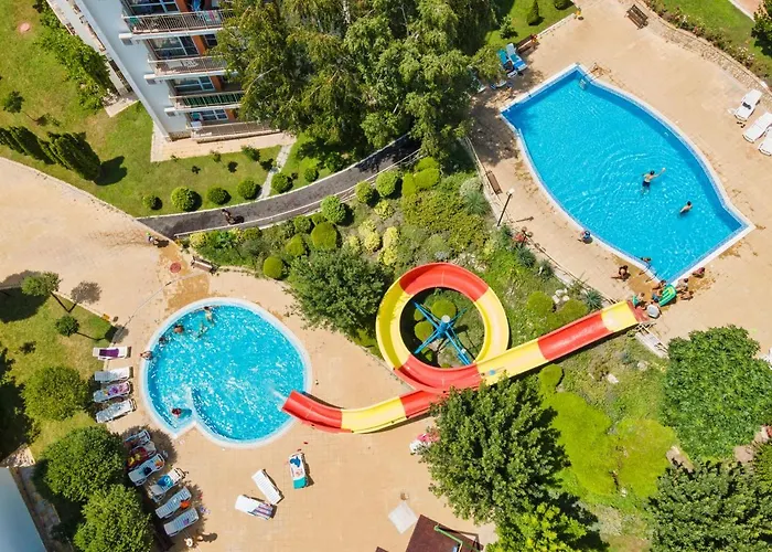 Imperial And Crown Noks Grand Daire