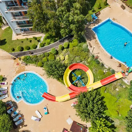 Imperial And Crown Noks Grand Apartment