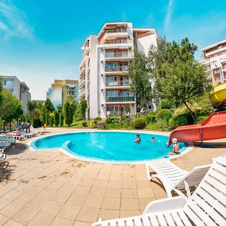 Imperial And Crown Noks Grand