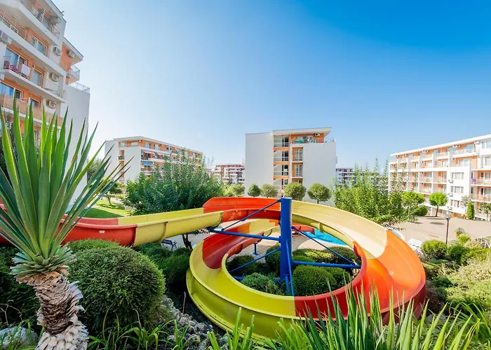 Imperial And Crown Noks Grand 아파트 *